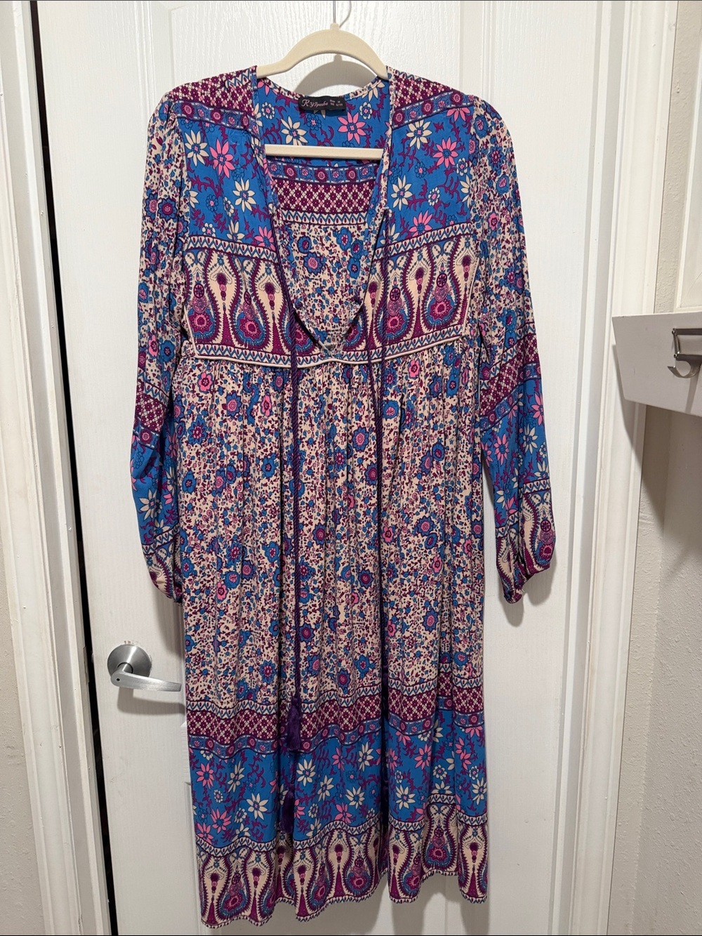 Women's Long Sleeve Floral Midi Dress in Blue and Pink